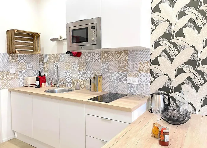 In Mit Garten Und Terrasse By Interhome Rochefort (Charente-Maritime)