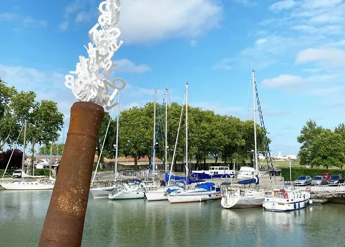 In Mit Garten Und Terrasse By Interhome